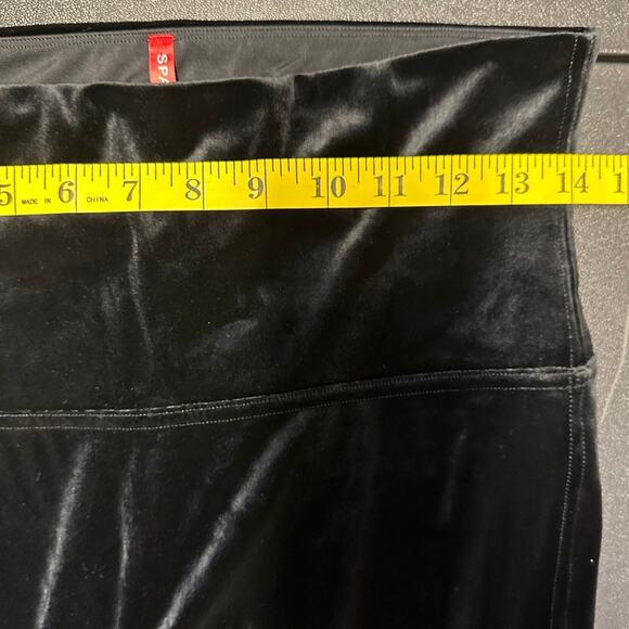 Spanx Black Velvet High Rise Full Length Leggings Size XL - Picture 7 of 10